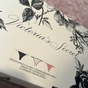 3pk VS NEW in box💝